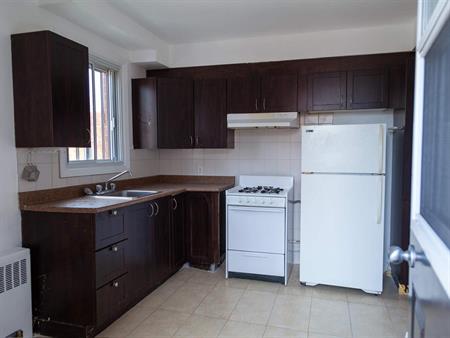 1 CH - 1 SDB - Montréal - $1,465 /mo