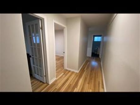 4 1/2 - Sainte-Thérèse - 1 300 $/mois