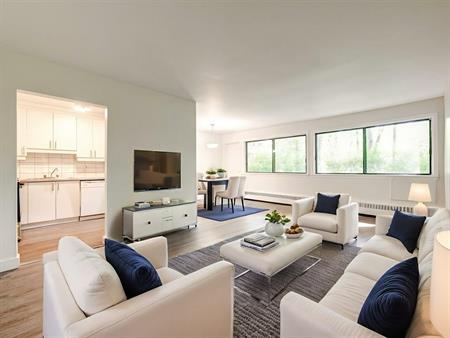 2 Bedroom - 300 Rue Elgar, Verdun