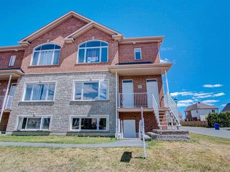 Magnifique Condo, Secteur Hull