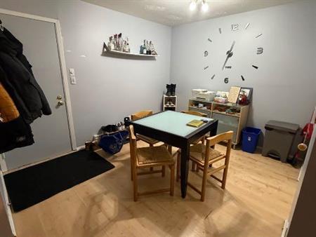 5 1/2 à louer 335 av Lareau st jean sur Richelieu