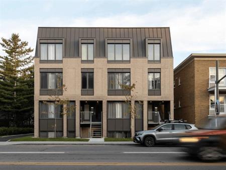 4 1/2 spacieux à louer - Quartier St-Sacrement - Disponible le 1er juillet