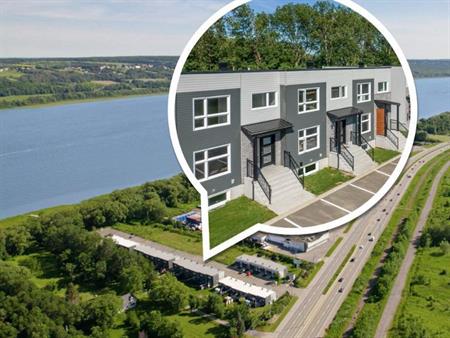 MAISON DE VILLE À LOUER - Dispo 1er juillet- L'ANGE-GARDIEN- QUÉBEC