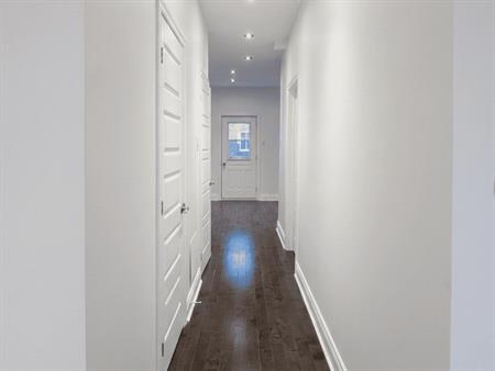 2 CH - 1 SDB - Montréal - $1,650 /mo