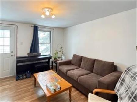 4 1/2 haut de duplex