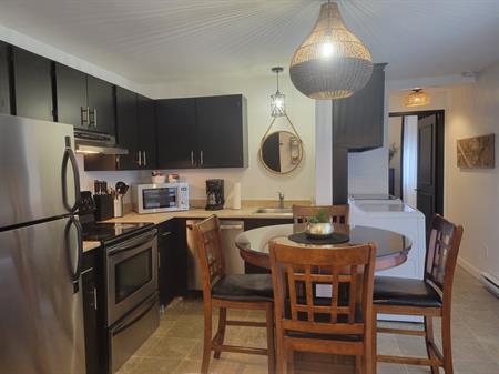 Beaux Logements 3 1/2 Disponibles