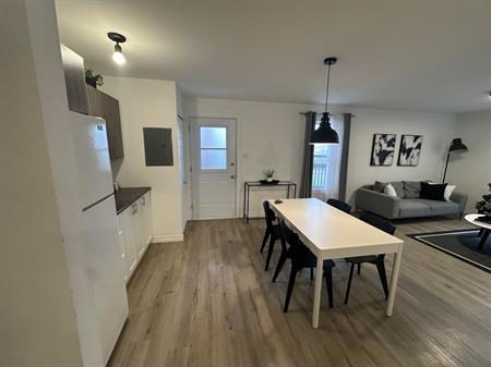 41/2 Près Du Parc JC