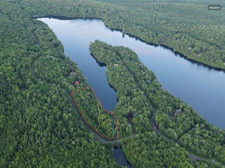 Terrain 300 pieds de frontage, lac paisible, Lac aux Sables, 1hr15 de Quebec et Trois Rivières