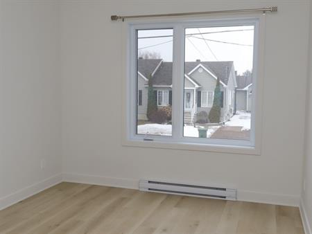 Appartement 4 ½ à Louer à St‑Polycarpe