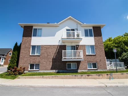 Appartement à Louer - 6 Rue Vaudreuil -1