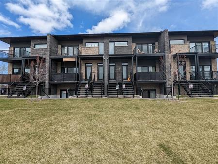 227 Rue De La Frégate (Gatineau) Super Appartement 4 1/2