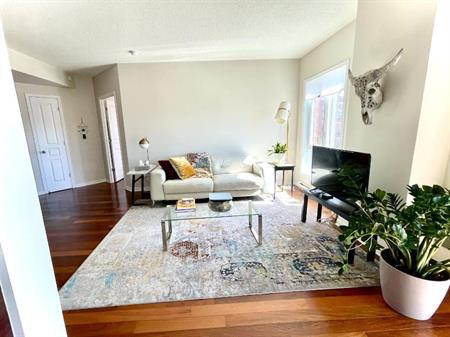 Condo clé en main à louer – Secteur recherché de Laval | 3330 boul. Le Carrefour
