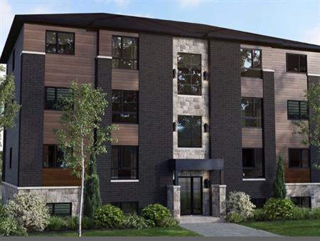 4 1/2 RDC & 3 Ieme Etage St-Canut