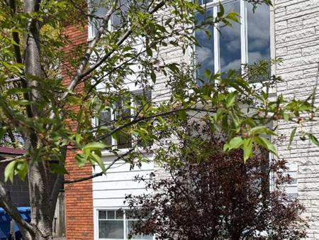 Superbe 5½ au cœur du Vieux-Longueuil