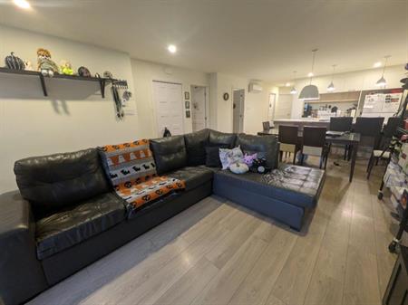 Condo Granby | 3 chambres | 1 525 $ | 2 stationnements