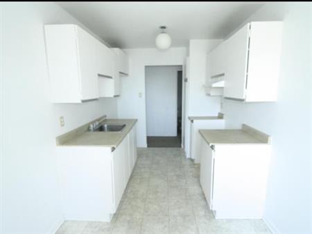 Appartement 3-1/2 à Louer