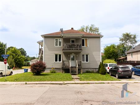 Appartement à Louer-49 Rue Saint-Denis