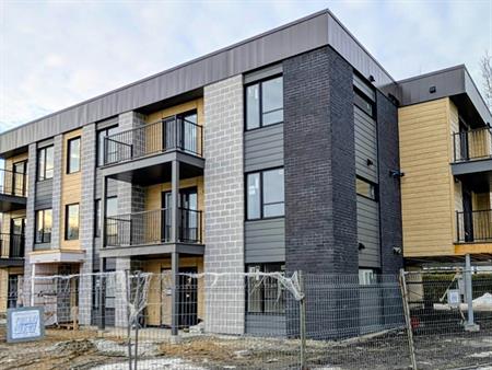 3 1/2 à louer à Joliette