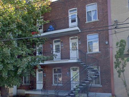 2 CH - 1 SDB - Montréal - $1,700 /mo
