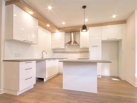 Grand 5 1/2 Sur La 6e Rue à Limoilou
