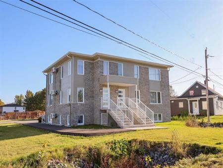 🏡 Grand 5½ Style Condo Construction 2024 – Drummondville