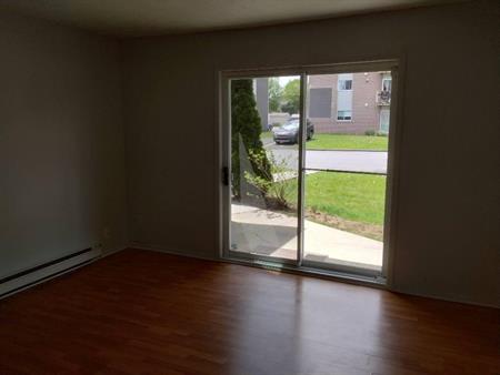 Logements 4 1/2 Granby