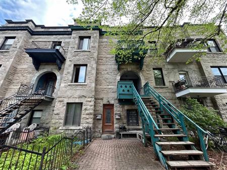 Appartement Montréal (Le Plateau-Mont-Royal) À Louer