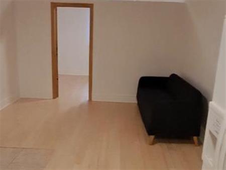 Grand appartement 3 1/2