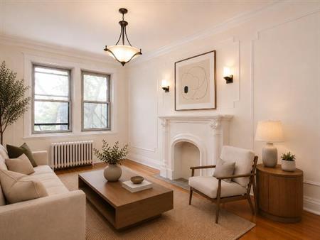 MAGNIFIQUE 4 1/2, METRO VILLA MARIA PRES VILLAGE MONKLAND