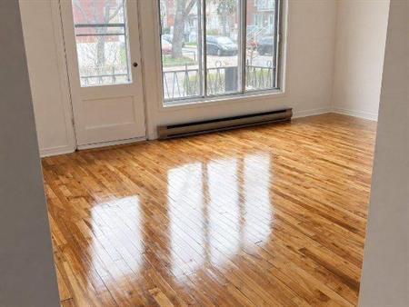 GRAND 4 1/2 À LOUER | LARGE 4 ½ FOR RENT | MONTRÉAL-NORD.