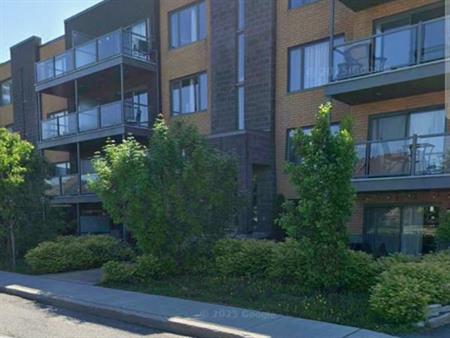 1 août - 4 1/2 à louer Longueuil - Parc Michel-Chartrand
