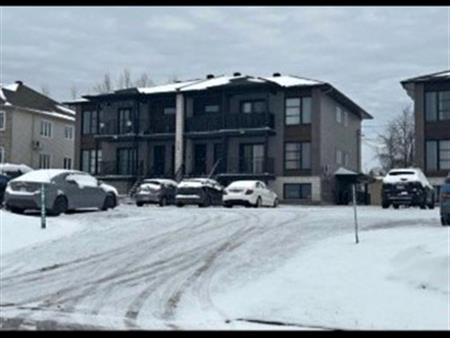 Logement 1 Chambre à Louer
