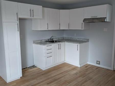 Appartement 2 ½ à louer – Centre-ville de Plessisville