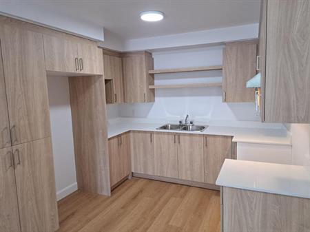 3 ½ App. Rénové Style Condo – Montreal (R.D.P.)