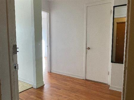 Appartement 3 ½ à louer – Saint-Léonard