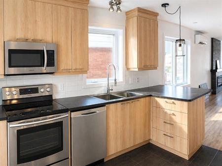 Superbe 4½ moderne | 2 stationnements | Électros inclus | Delson