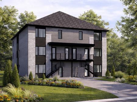 5 1/2 Et 4 1/2+ à Ste-Claire