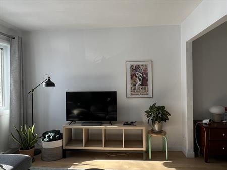 3 ½ Rénové - Quartier Tranquille Et Vert