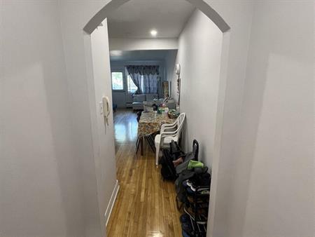Studio - 4785 Rue Bouchette, Montréal