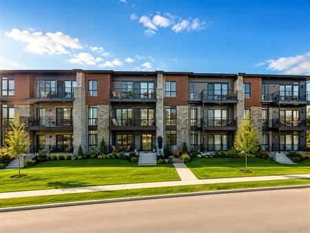 239 Rue De Liverpool (Aylmer) Superbe Appartement 4 1/2