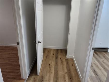 Grand Appartement 6 1/2 Rénové
