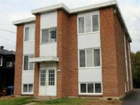 Magnifique 31/2 confortable à louer Granby pour le 1er Juillet (Possibilité d'occupation immédiat)