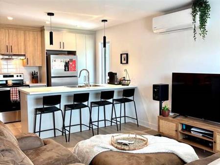 NEUF Appart 5,5 Électro Et Wifi Inclus
