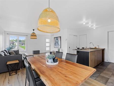 3 CH - 1 SDB - Bécancour - $1,800 /mo