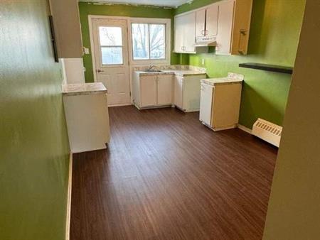 2 CH - 1 SDB - Montréal - $1,695 /mo