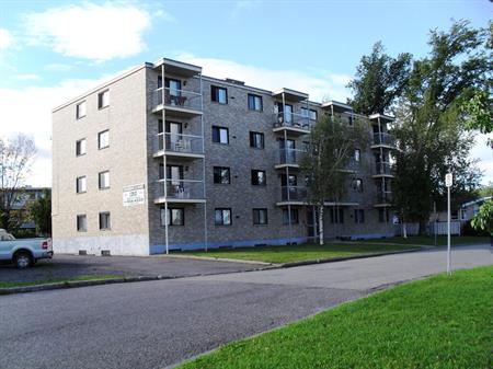 2 1/2 Au Sous Sol à Ste-Foy
