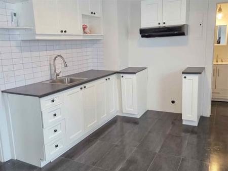 4 1/2 2e étage D'un Duplex