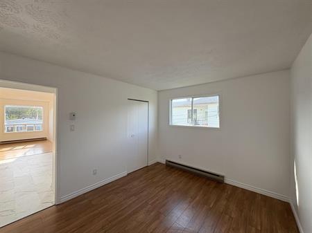 Immeuble - 481-489 Élie 3 ½ à Louer – Magog