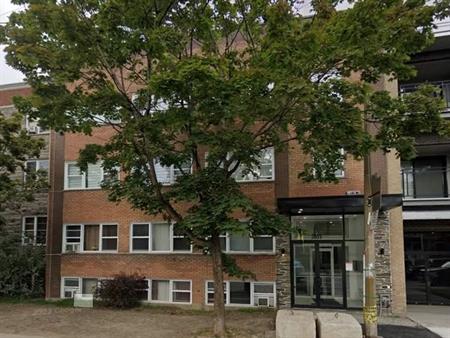 1 CH - 1 SDB - Montréal - $1,400 /mo