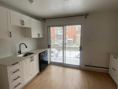 1 Chambre - 8191 Avenue Bloomfield, Montréal